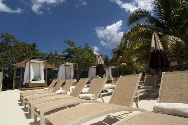 Hotel Sandy Haven Resort (Whitehall)